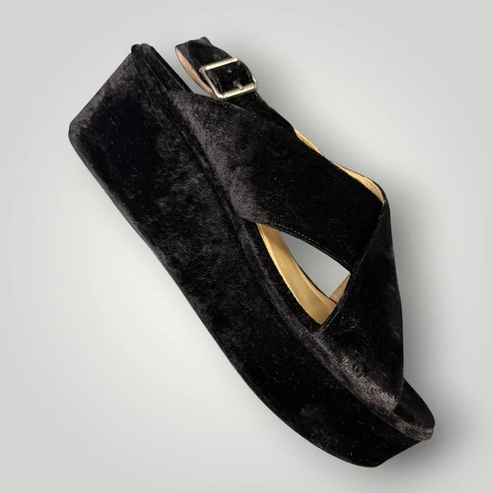 Theory Black Velvet Platform Wedge Slingback Sandals Made in‎ Italy Size 40.5